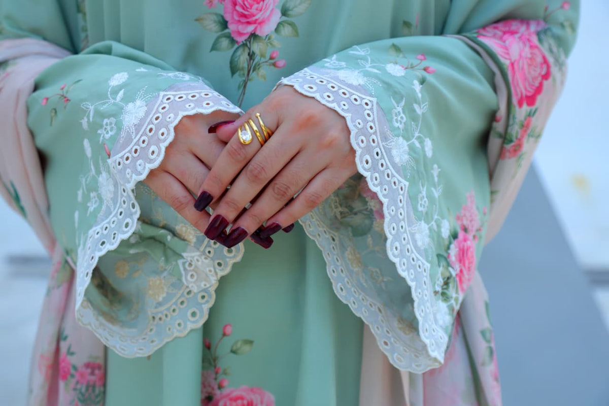 Mint Bloom — Printed & Embroidered Lawn 3-Piece Suit